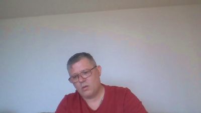 Pawelinio69 live cam on Cam4