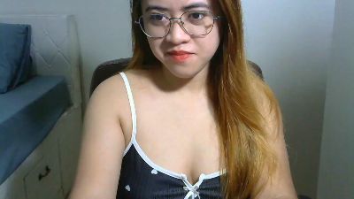 Peacherooni live cam on Cam4