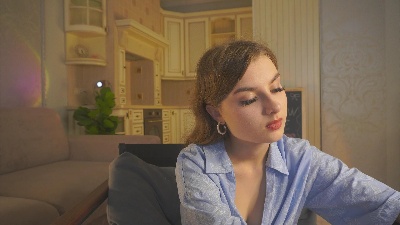 PearleneCapra live cam on Cam4