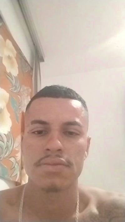 Pedreirotaradao live cam on Cam4