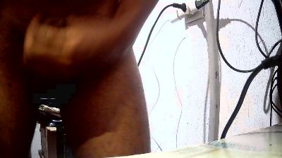 Pedro692025 live cam on Cam4