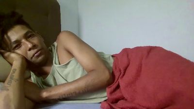 Pedroherique199 live cam on Cam4