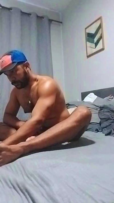 Pedrox8 live cam on Cam4