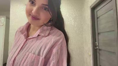 PeiFarrell live cam on Cam4