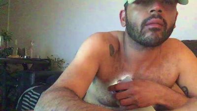 PeludassoBaiano live cam on Cam4
