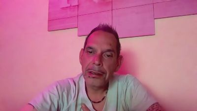 Pemif2p47 live cam on Cam4