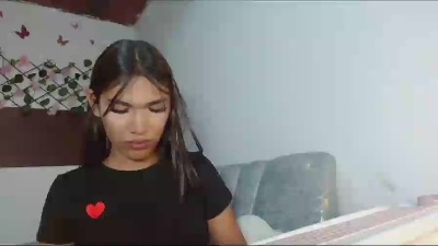 Penelopee_Rouse live cam on Cam4