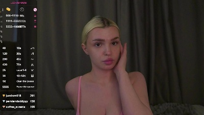 PenniChristle live cam on Cam4