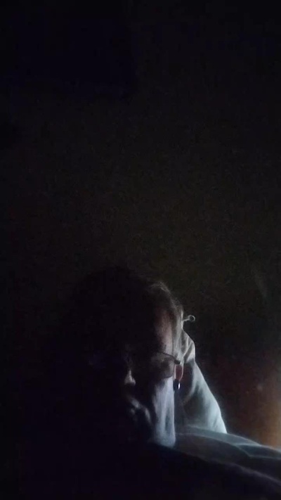 Pepe202020 live cam on Cam4
