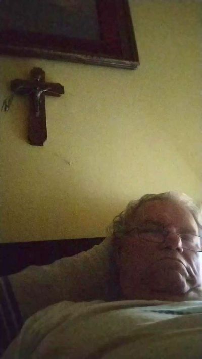 Pepe202020 live cam on Cam4