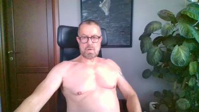 Pepegorky1 live cam on Cam4