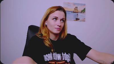 PeppyMia live cam on Cam4