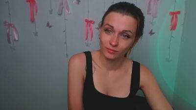 PeppyMia live cam on Cam4