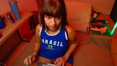 Pepsicolacouple live cam on Cam4