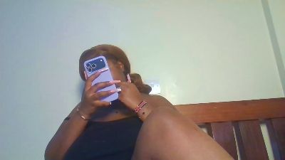 Periwinkle2 live cam on Cam4