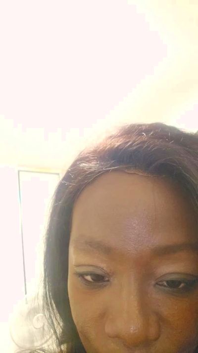 Perlenoire9 live cam on Cam4