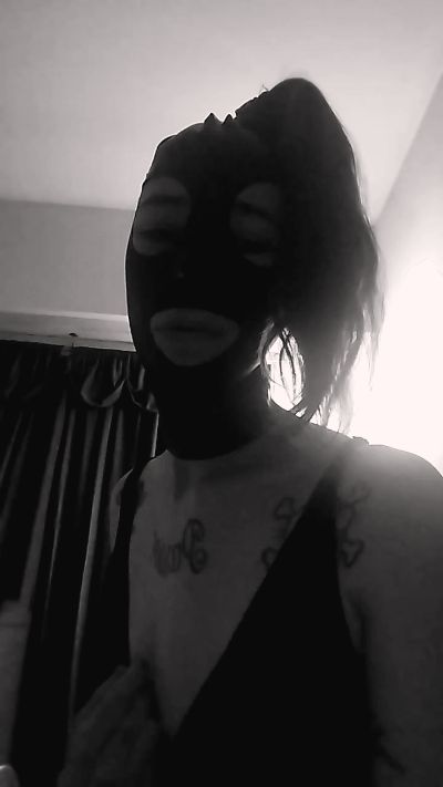 Perr4kinky live cam on Cam4