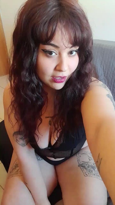 Persefonecurvy live cam on Cam4