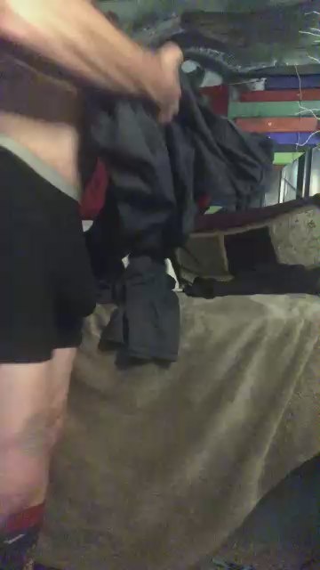 Pervinyall live cam on Cam4