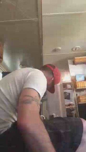 Pervinyall live cam on Cam4