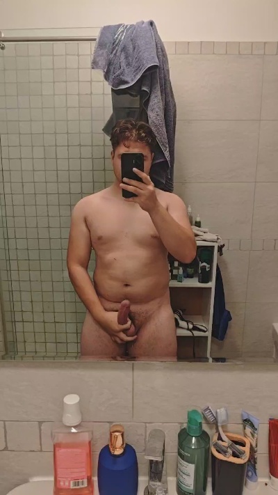 Pescara25 live cam on Cam4