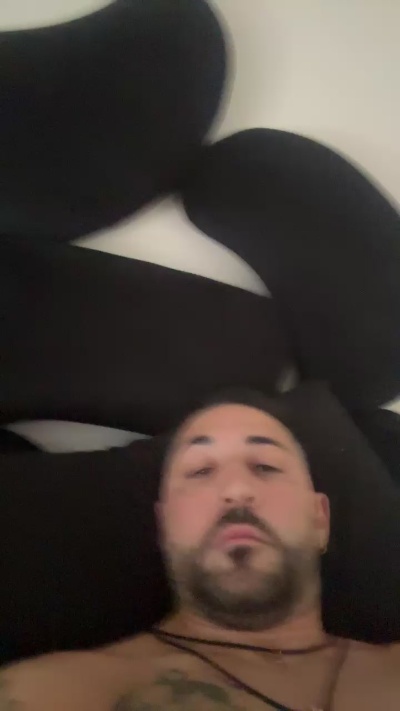 Pescecanexxx live cam on Cam4