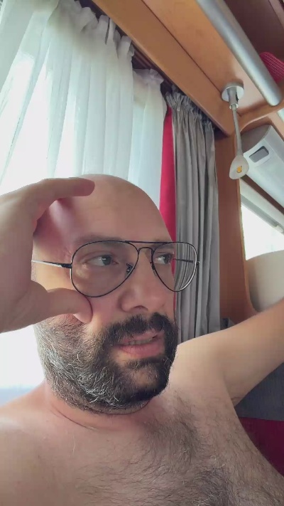 Pession69 live cam on Cam4