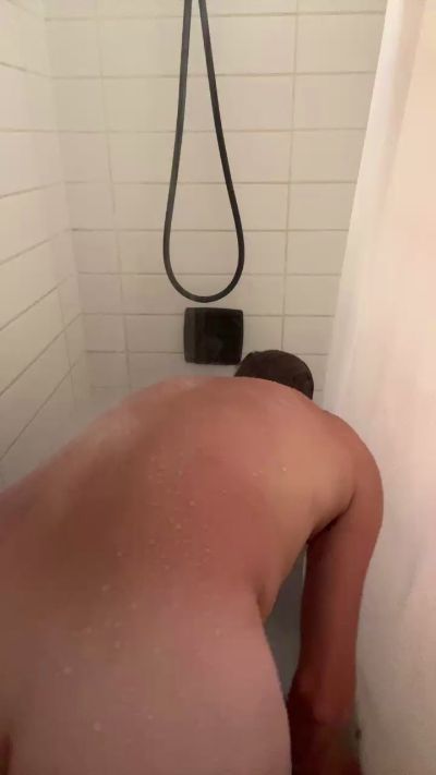 Petez26 live cam on Cam4