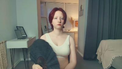 PetraRenn live cam on Cam4