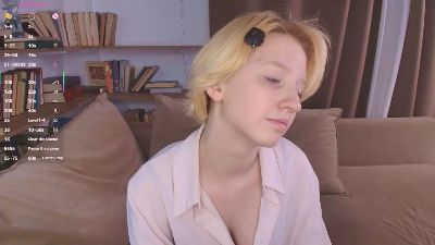 PetraRenn live cam on Cam4