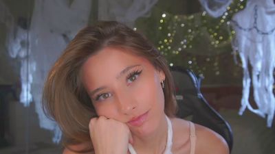PetulaDryer live cam on Cam4