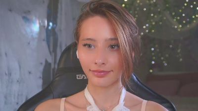 PetulaDryer live cam on Cam4