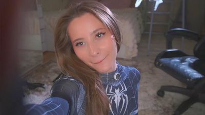 PetulaDryer live cam on Cam4