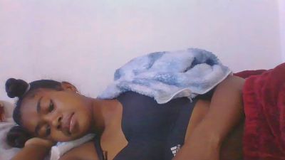 Phaniah live cam on Cam4