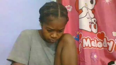 Phaniah live cam on Cam4