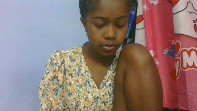 Phaniah live cam on Cam4