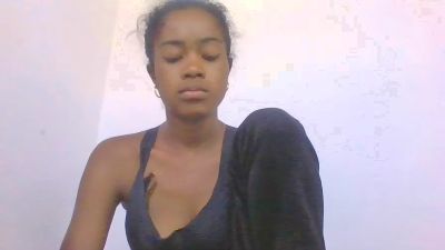 Phaniah live cam on Cam4