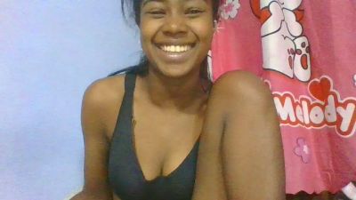 Phaniah live cam on Cam4