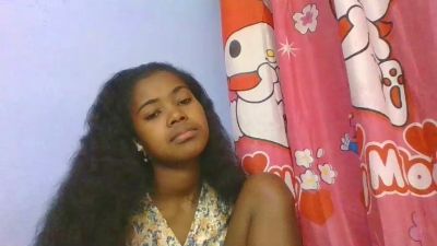 Phaniah live cam on Cam4