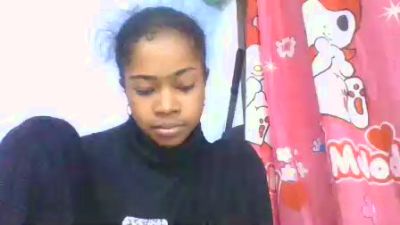 Phaniah live cam on Cam4