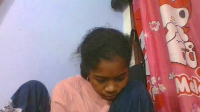 Phaniah live cam on Cam4