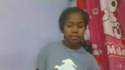 Phaniah live cam on Cam4