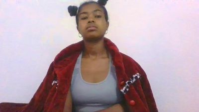 Phaniah live cam on Cam4