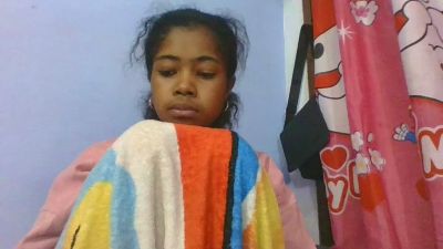Phaniah live cam on Cam4