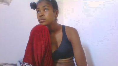 Phaniah live cam on Cam4