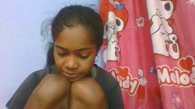 Phaniah live cam on Cam4