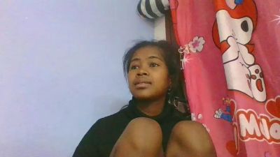 Phaniah live cam on Cam4
