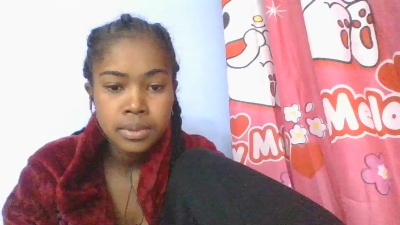 Phaniah live cam on Cam4