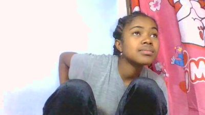 Phaniah live cam on Cam4