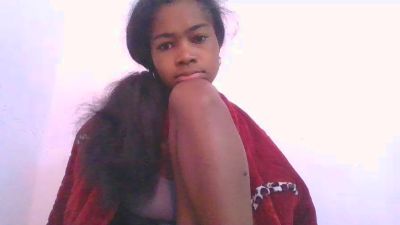 Phaniah live cam on Cam4